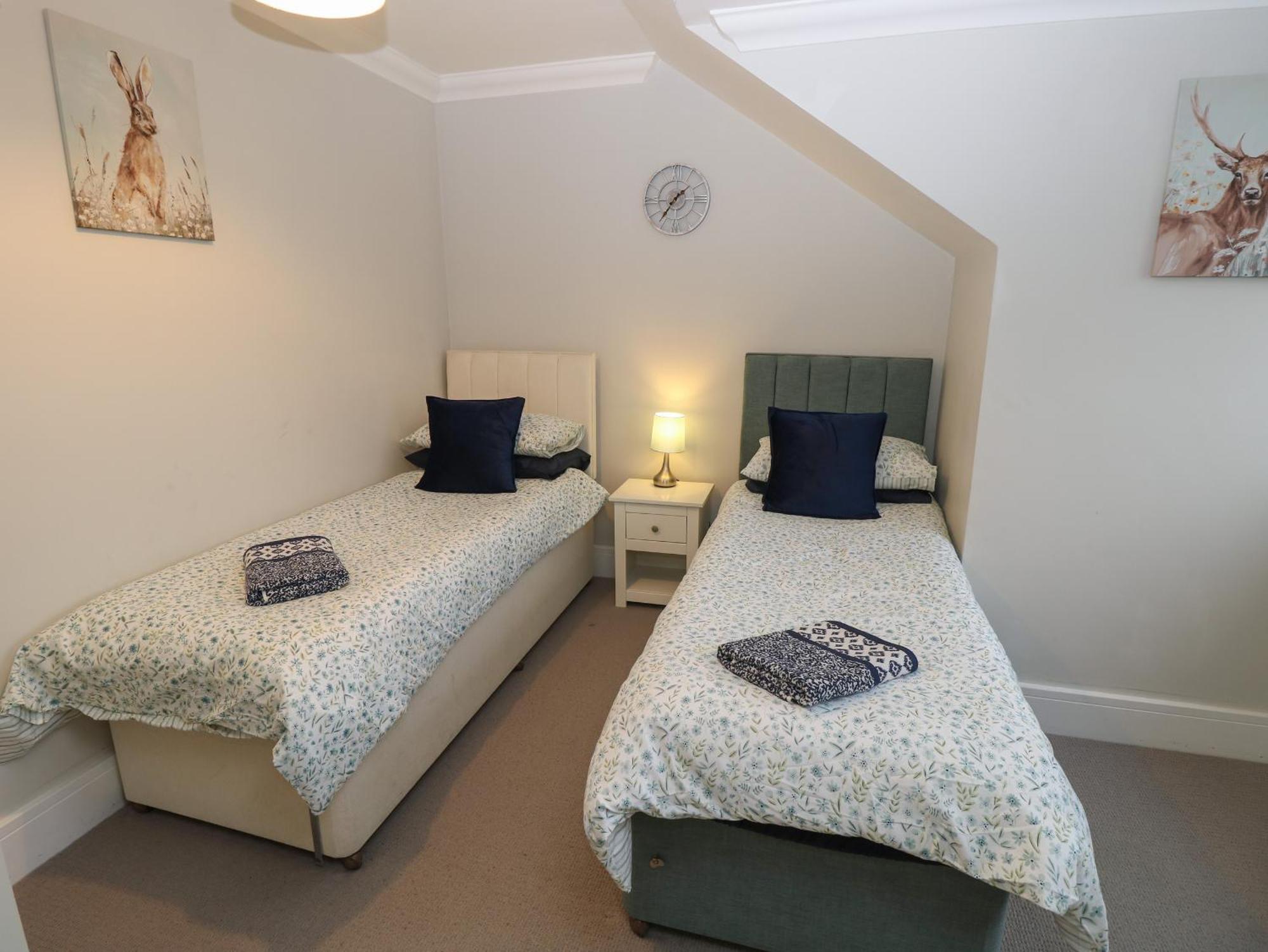 Rookley Lake Cottage Ventnor Esterno foto